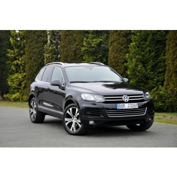 Volkswagen Touareg  SUV 2011,  3.0 diesel, automat - Na sprzedaż za 49 900 zł - Ostrów Mazowiecka - zdjęcie 2