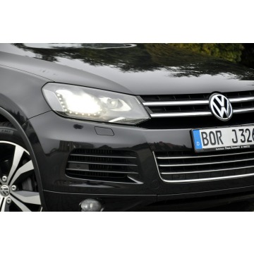 Volkswagen Touareg  SUV 2011,  3.0 diesel, automat - Na sprzedaż za 49 900 zł - Ostrów Mazowiecka - zdjęcie 12