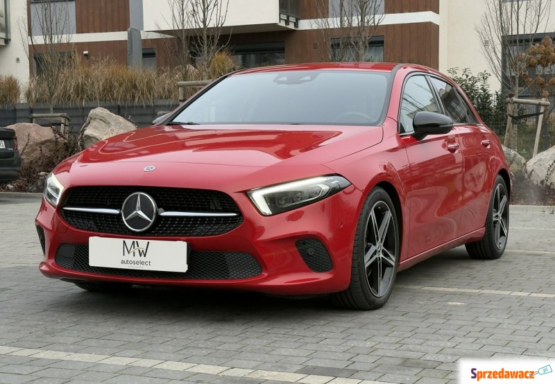 Mercedes - Benz A-klasa  Hatchback 2018,  1.3 benzyna, automat - Na sprzedaż za 88 800 zł - Warszawa