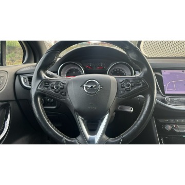 Opel Astra 2016,  1.6 diesel - Na sprzedaż za 32 000 zł - Bydgoszcz - zdjęcie 10