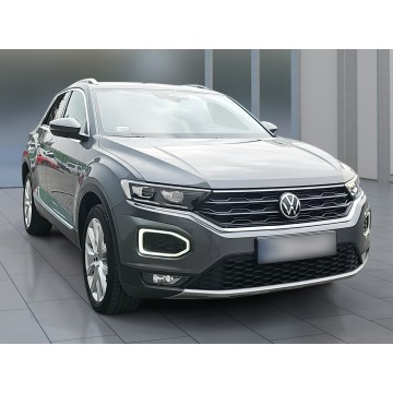 Volkswagen T-Roc  SUV 2021,  2.0 diesel, automat - Na sprzedaż za 98 000 zł - Janki - zdjęcie 4