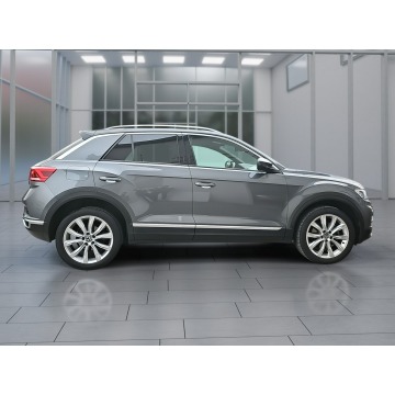 Volkswagen T-Roc  SUV 2021,  2.0 diesel, automat - Na sprzedaż za 98 000 zł - Janki - zdjęcie 6