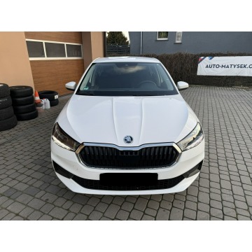 Skoda Fabia  Hatchback 2022,  1.0 benzyna - Na sprzedaż za 49 900 zł - Orzech - zdjęcie 2