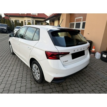 Skoda Fabia  Hatchback 2022,  1.0 benzyna - Na sprzedaż za 49 900 zł - Orzech - zdjęcie 9