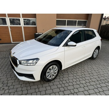 Skoda Fabia  Hatchback 2022,  1.0 benzyna - Na sprzedaż za 49 900 zł - Orzech - zdjęcie 12
