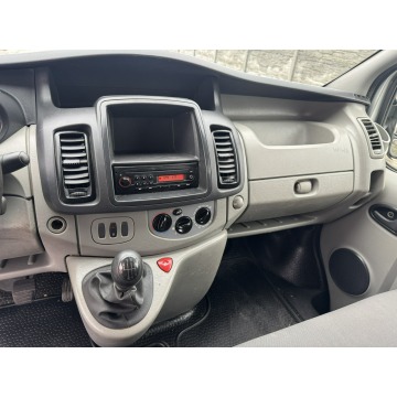 Opel Vivaro 2012,  2.0 diesel - Na sprzedaż za 19 900 zł - Karolinki - zdjęcie 6