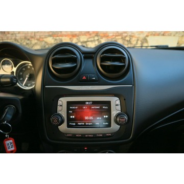 Alfa Romeo MiTo  Hatchback 2015,  1.4 benzyna - Na sprzedaż za 25 700 zł - Bytom - zdjęcie 8