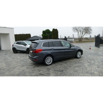 BMW Seria 2  Minivan/Van 2016,  1.5 diesel - Na sprzedaż za 37 200 zł - Grójec - zdjęcie 4
