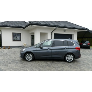 BMW Seria 2  Minivan/Van 2016,  1.5 diesel - Na sprzedaż za 37 200 zł - Grójec - zdjęcie 10