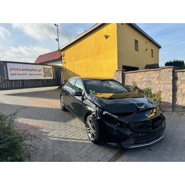 Mercedes - Benz A-klasa  Hatchback 2017,  1.5 diesel - Na sprzedaż za 20 000 zł - Margonin - zdjęcie 6