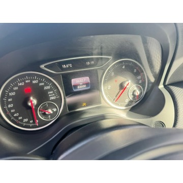 Mercedes - Benz A-klasa  Hatchback 2017,  1.5 diesel - Na sprzedaż za 20 000 zł - Margonin - zdjęcie 11