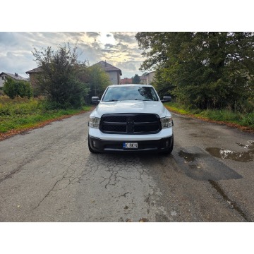 RAM Dodge 4x4 5.7 LPG 2016r.