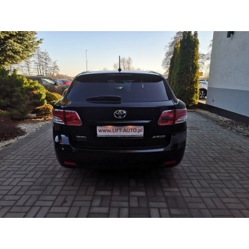 Toyota Avensis 2010,  2.0 diesel - Na sprzedaż za 22 900 zł - Strzegom - zdjęcie 7