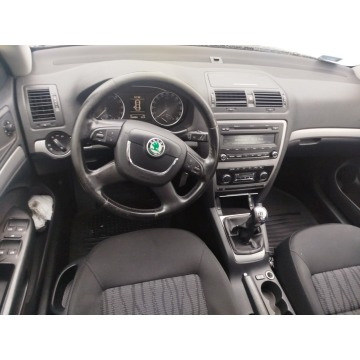 Skoda Octavia 2009,  1.9 diesel - Na sprzedaż za 12 500 zł - Toruń - zdjęcie 6