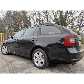 Skoda Octavia 2009,  1.9 diesel - Na sprzedaż za 12 500 zł - Toruń - zdjęcie 3
