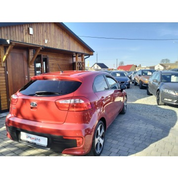Kia Rio  Hatchback 2015,  1.2 benzyna - Na sprzedaż za 24 900 zł - Twardów - zdjęcie 5