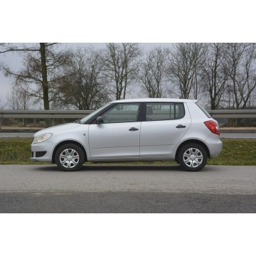 Skoda Fabia  Hatchback 2014,  1.6 diesel - Na sprzedaż za 14 883 zł - Sędziszów Małopolski - zdjęcie 4