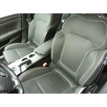 Renault Megane  Hatchback 2018,  1.5 diesel, automat - Na sprzedaż za 42 900 zł - Wągrowiec - zdjęcie 12