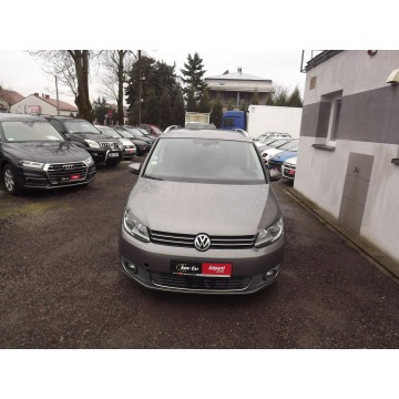 Volkswagen Touran II  1.6dm³ 105KM