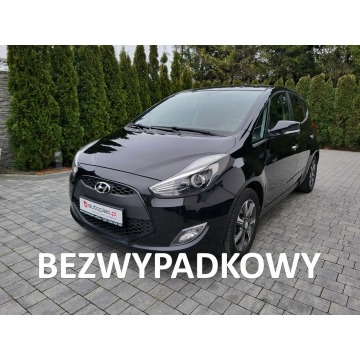 Hyundai ix20 -  ** Nawigacja ** Klimatronik ** Kamera Cofania **