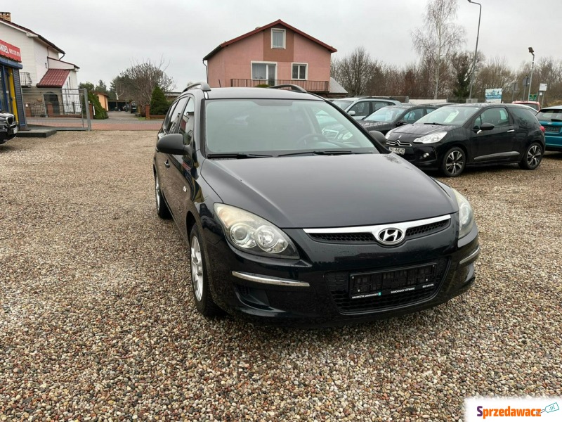 Hyundai i30 2010,  1.4 benzyna - Na sprzedaż za 13 500 zł - Białogard