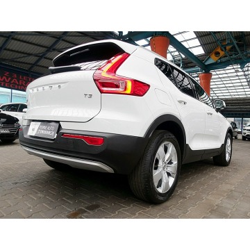 Volvo   SUV 2022,  1.5 benzyna, automat - Na sprzedaż za 123 900 zł - Mysłowice - zdjęcie 10