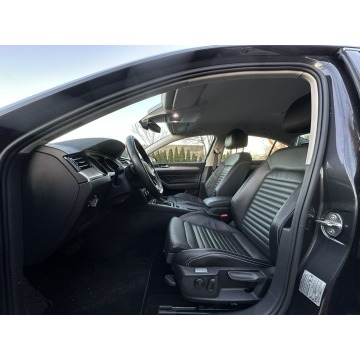 Volkswagen Passat  Sedan/Limuzyna 2019,  2.0 benzyna, automat - Na sprzedaż za 79 500 zł - Wijewo - zdjęcie 8