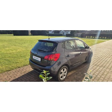 Kia Venga  Hatchback 2012,  1.6 diesel - Na sprzedaż za 25 800 zł - Paproć - zdjęcie 6