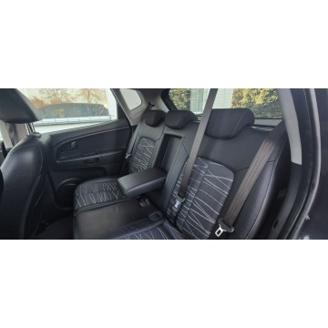 Kia Venga  Hatchback 2012,  1.6 diesel - Na sprzedaż za 25 800 zł - Paproć - zdjęcie 9