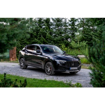 Maserati Levante -  Q4 GranSport / 3.0 V6 / 4x4 / Bezwypadkowy / Serwis ASO / Faktura