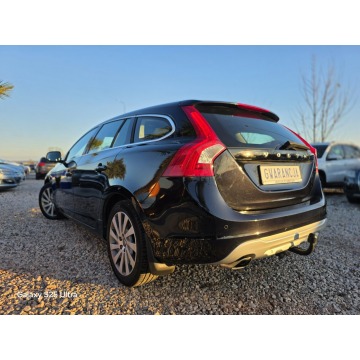 Volvo V60 2012,  2.0 diesel - Na sprzedaż za 27 999 zł - Nowe Sójki - zdjęcie 7
