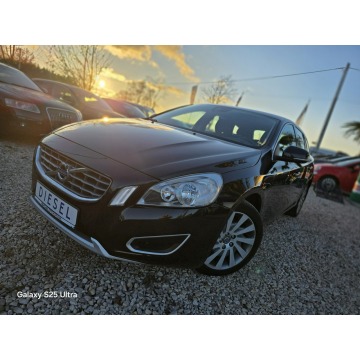 Volvo V60 2012,  2.0 diesel - Na sprzedaż za 27 999 zł - Nowe Sójki - zdjęcie 12