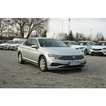 Volkswagen Passat  Sedan/Limuzyna 2022,  2.0 diesel - Na sprzedaż za 62 500 zł - Poznań - zdjęcie 4