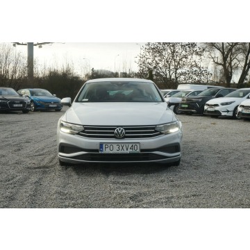 Volkswagen Passat  Sedan/Limuzyna 2022,  2.0 diesel - Na sprzedaż za 62 500 zł - Poznań - zdjęcie 3