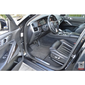 BMW X6 2019 benzyna - Na sprzedaż za 131 364 zł - Gdańsk - zdjęcie 2