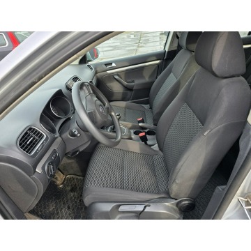 Volkswagen Golf 2011,  1.6 diesel - Na sprzedaż za 11 900 zł - Kraków - zdjęcie 10