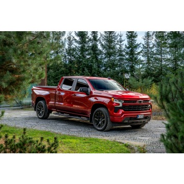 Chevrolet Silverado - K1500 / Duramax 3.0L 305KM  / Długa paka / 4x4 / 2024 / PL MENU DIESEL