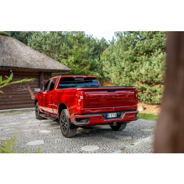 Chevrolet  2024,  3.0 diesel, automat - Na sprzedaż za 259 777 zł - Ropczyce - zdjęcie 2