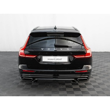 Volvo V60  Kombi 2021,  2.0 diesel, automat - Na sprzedaż za 89 298 zł - Gdańsk - zdjęcie 9