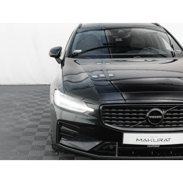 Volvo V60  Kombi 2021,  2.0 diesel, automat - Na sprzedaż za 89 298 zł - Gdańsk - zdjęcie 8