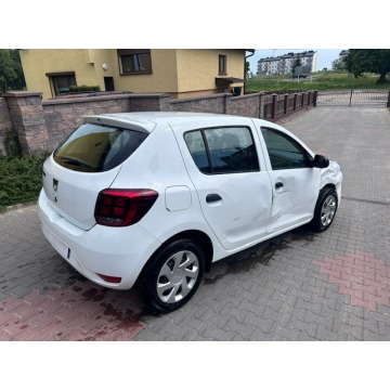 Dacia Sandero  Hatchback 2019,  1.0 benzyna - Na sprzedaż za 7 000,00 zł - Margonin - zdjęcie 4