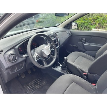 Dacia Sandero  Hatchback 2019,  1.0 benzyna - Na sprzedaż za 7 000,00 zł - Margonin - zdjęcie 8