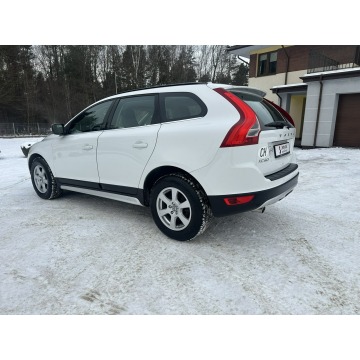 Volvo   SUV 2013,  2.4 diesel, automat - Na sprzedaż za 56 800 zł - Lipówki - zdjęcie 6
