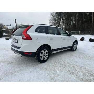 Volvo   SUV 2013,  2.4 diesel, automat - Na sprzedaż za 56 800 zł - Lipówki - zdjęcie 10