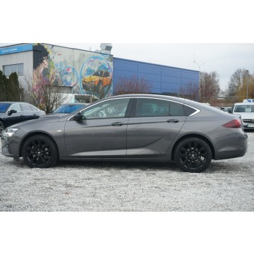 Opel Insignia  Liftback 2022,  2.0 diesel, automat - Na sprzedaż za 88 500 zł - Poznań - zdjęcie 9