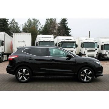 Nissan Qashqai  SUV 2016,  1.3 benzyna - Na sprzedaż za 45 999 zł - Warszawa - zdjęcie 3