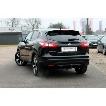 Nissan Qashqai  SUV 2016,  1.3 benzyna - Na sprzedaż za 45 999 zł - Warszawa - zdjęcie 4