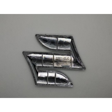Emblemat znaczek logo Suzuki Vitara III Swift... - Pozostałe części - Warszawa - zdjęcie 2