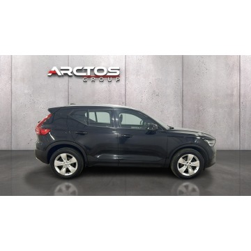 Volvo   SUV 2022,  2.0 benzyna, automat - Na sprzedaż za 83 800 zł - Warszawa - zdjęcie 6