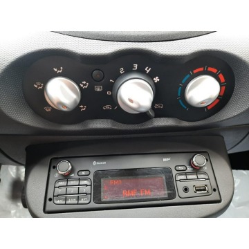 Renault Twingo  Hatchback 2014,  1.1 benzyna - Na sprzedaż za 14 450 zł - Mysłowice - zdjęcie 11